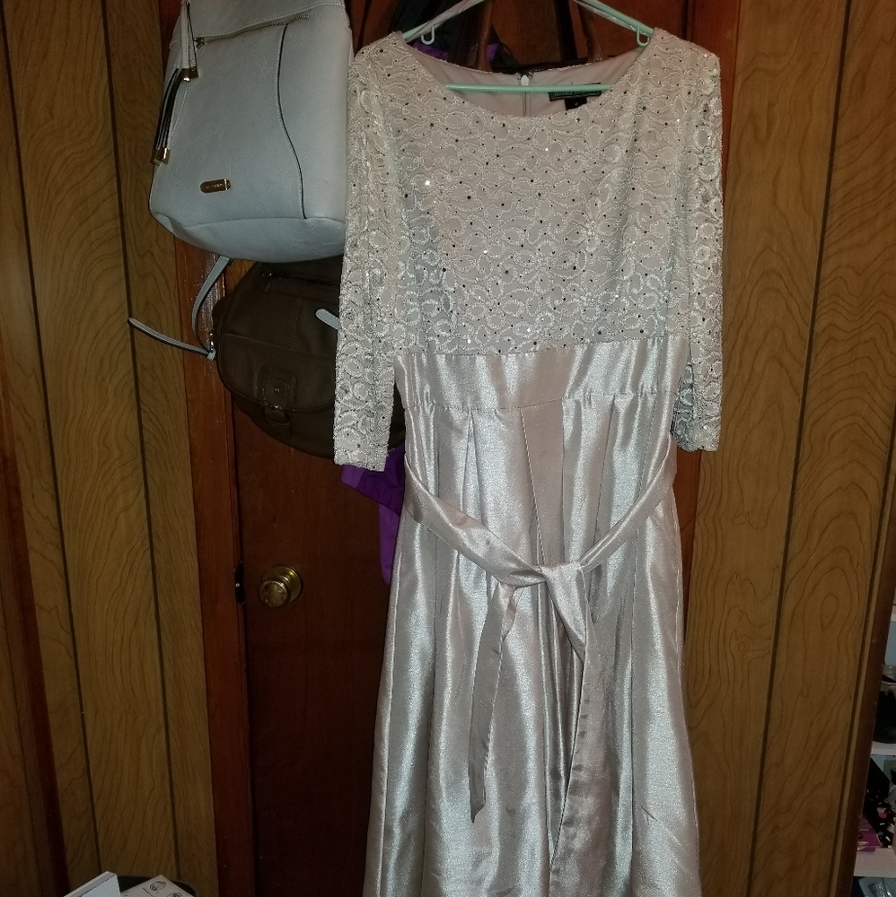 Jessica Howard size 16